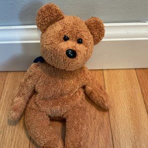 RARE WITH ERRORS--Ty Beanie Baby Fuzz The Bear